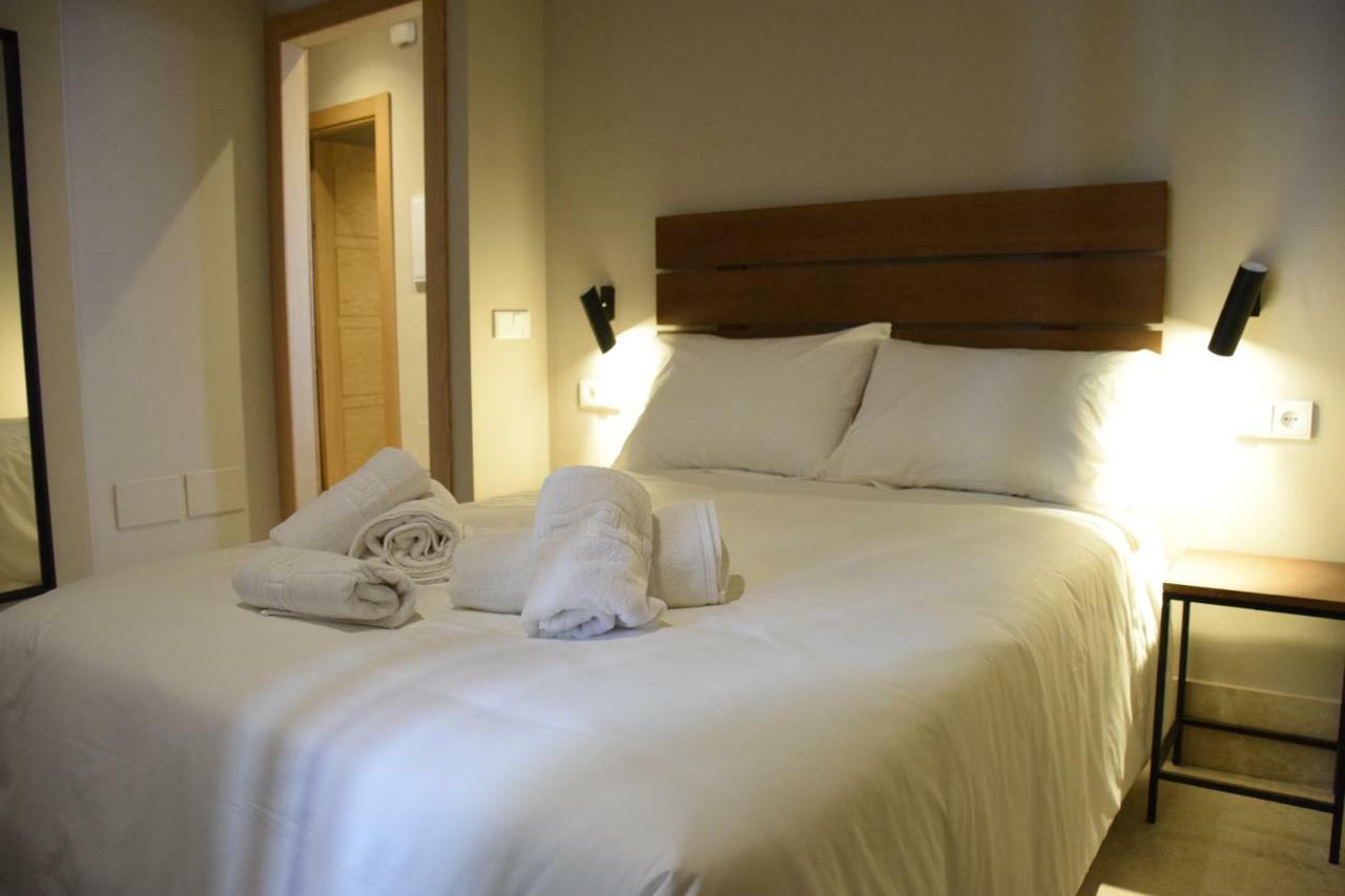 Chacon Apartments & Suites Estepona Luaran gambar