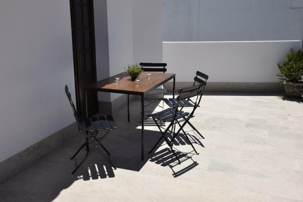 Chacon Apartments & Suites Estepona Luaran gambar