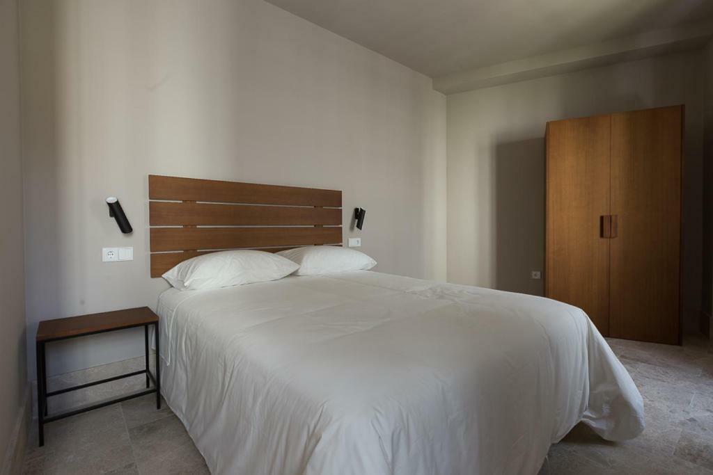 Chacon Apartments & Suites Estepona Luaran gambar
