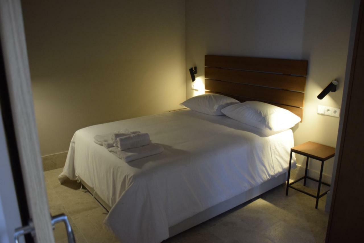 Chacon Apartments & Suites Estepona Luaran gambar