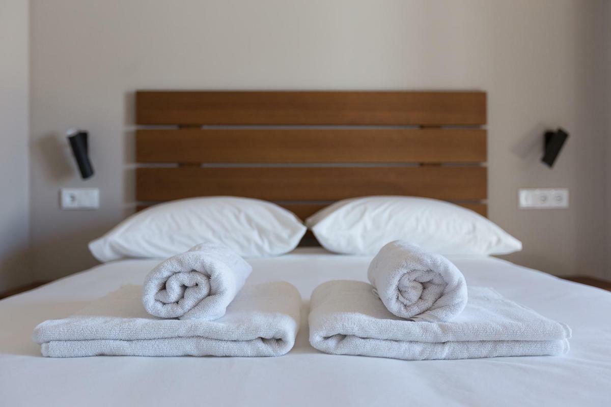 Chacon Apartments & Suites Estepona Luaran gambar